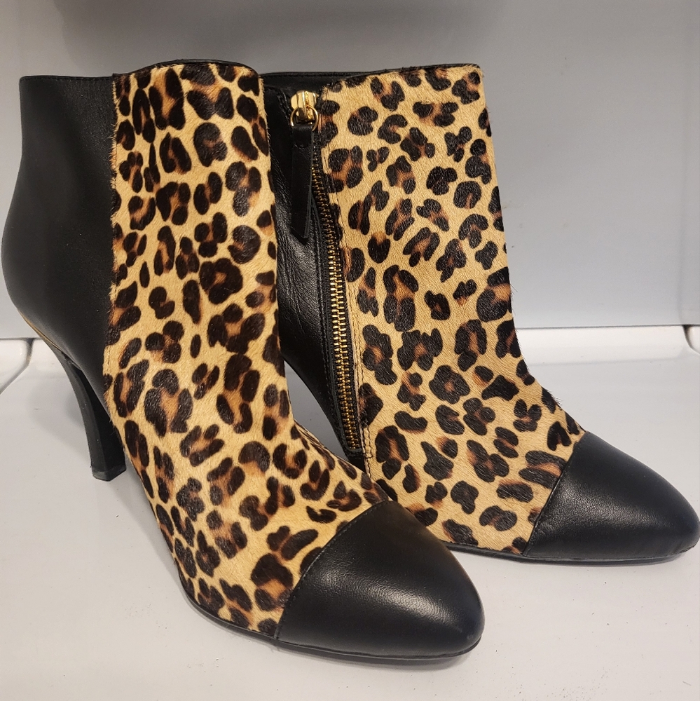 Boots - Picture 2 of 3
